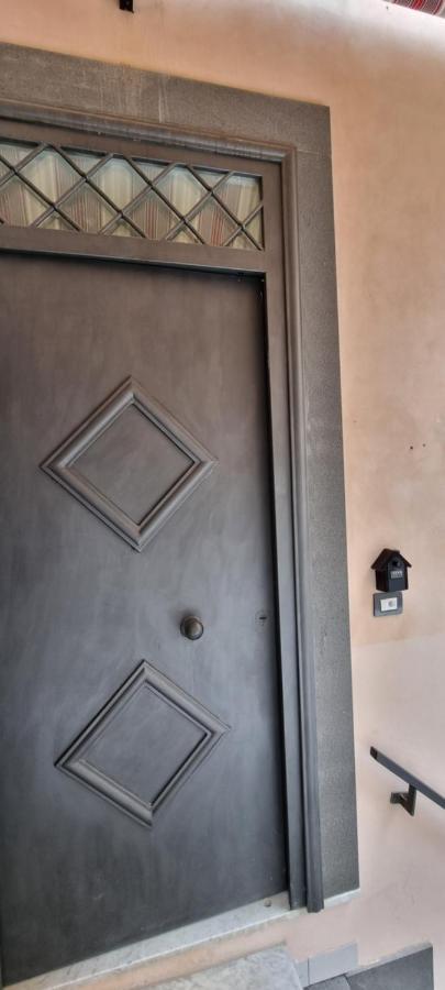 Grazioso Appartamento -Centro Storico Vic Strit Pozzuoli Exterior photo